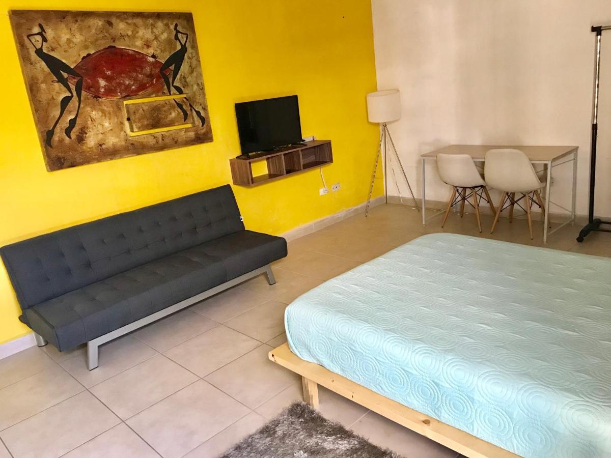 Jr Suite En Zona Residencial Linda Vista - Magnifica Ubicacion Y Tranquilidad. Monterrey Exteriör bild